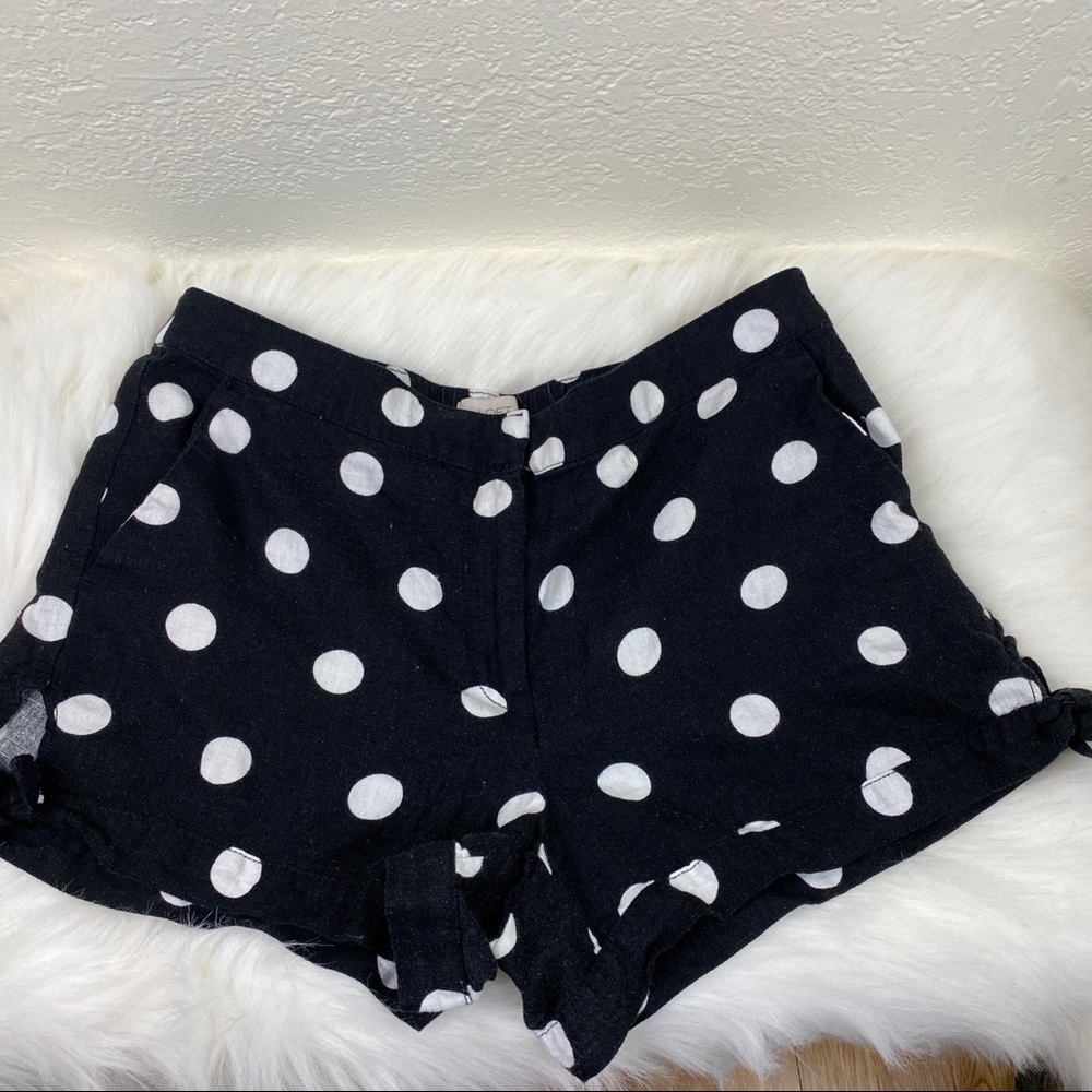 💥5/25 Loft Black & white polka dot linen shorts 6